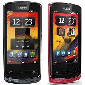 nokia 700.jpg
