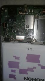 1606685292657-444571242.jpg